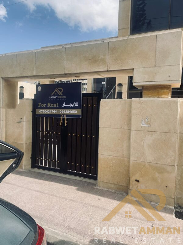 فيلا متلاصقه في الدوار السابع للايجار