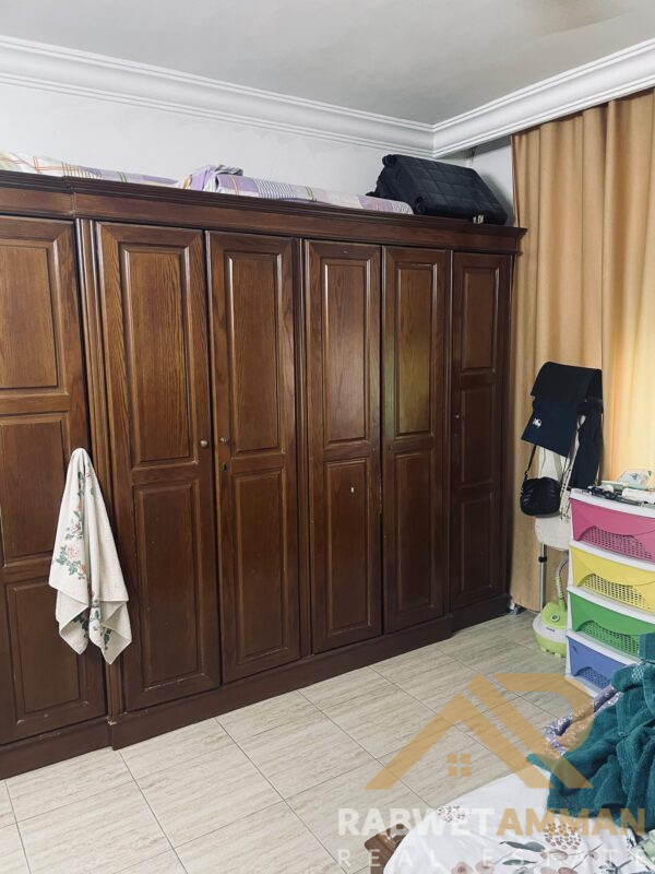 شقه سكنيه للبيع في شارع المدينه المنوره