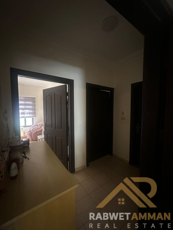 شقه سكنيه للبيع في ضاحية الحسين