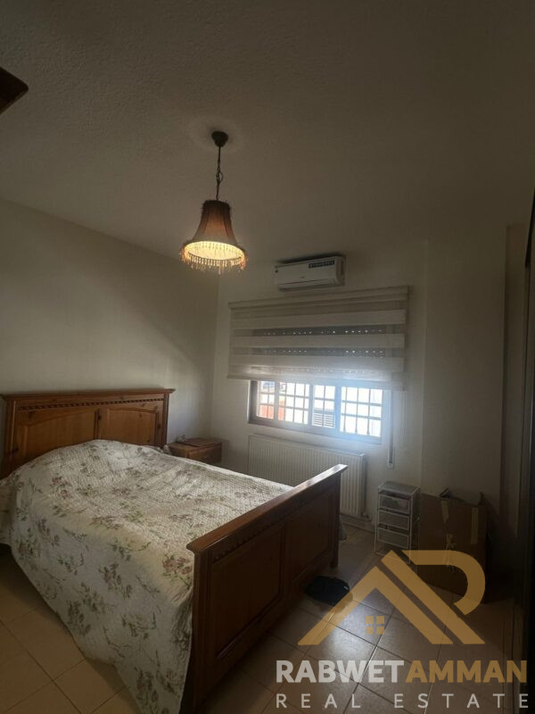 شقه سكنيه للبيع في ضاحية الحسين