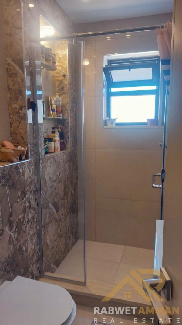 شقه سكنيه للبيع في الحويطي