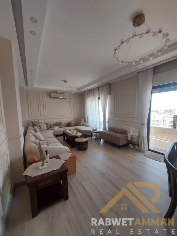 شقه سكنيه للبيع في الحويطي