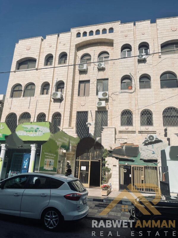 عماره تجاري للبيع في أم أذينه