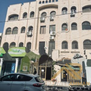 عماره تجاري للبيع في أم أذينه