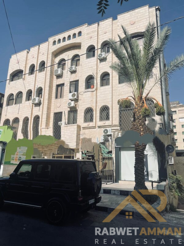 عماره تجاري للبيع في أم أذينه