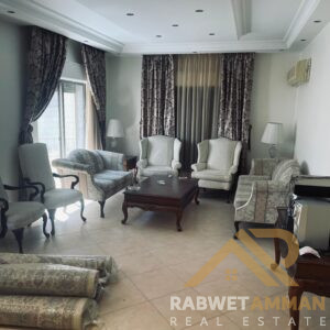 شقه سكنيه للايجار في أم أذينه