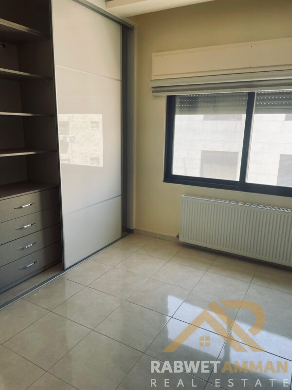 شقه سكنيه للبيع في عبدون الشمالي